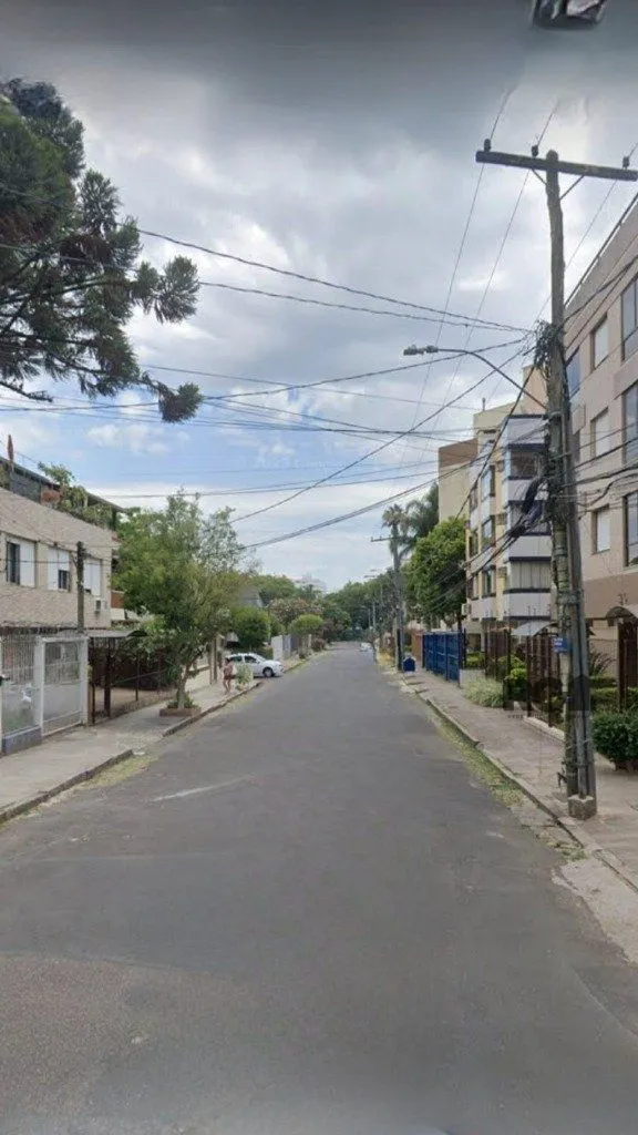 Imagem Terreno no Bairro jardim Botanico em Porto Alegre próximo ao Bourbom Ipiranga