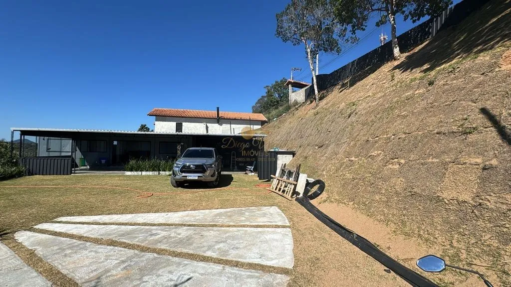 Imagem Casa em Condomínio para Venda em Teresópolis / no bairro Albuquerque