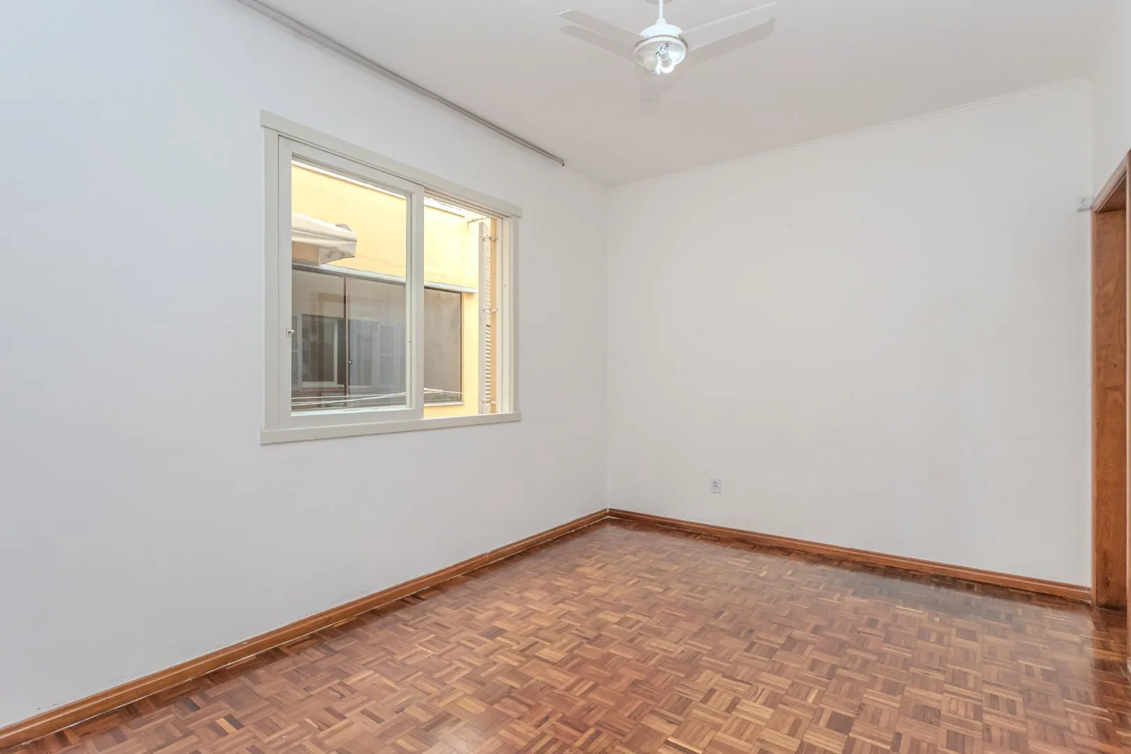 Imagem Apartamento no Jardim Lindóia de 2 dormitórios DESOCUPADO