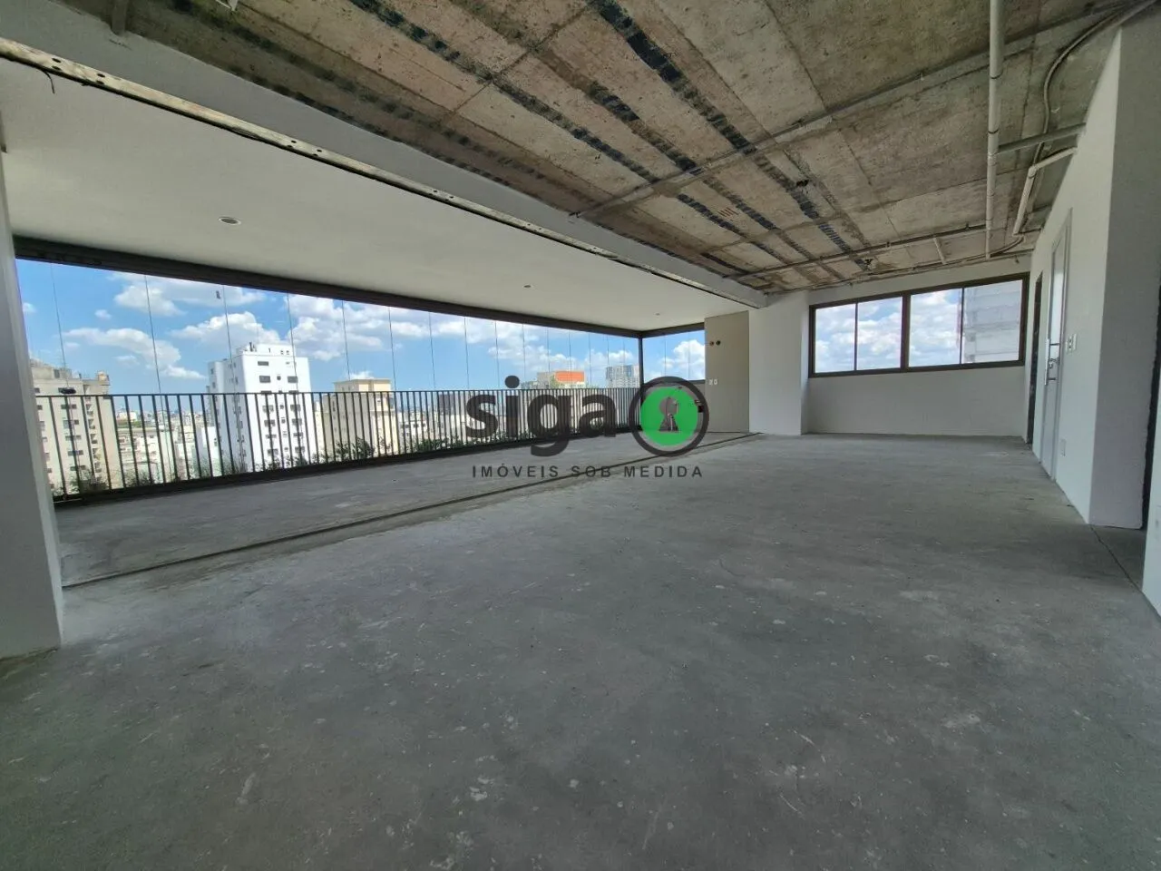 Imagem Apartamento a venda no Jardins com 3 dormitórios