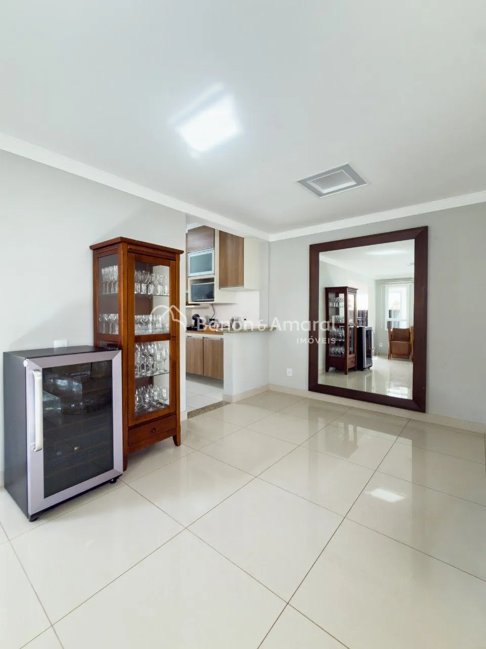Imagem Casa à venda em Campinas, Mansões Santo Antônio, com 3 quartos, 160 m², Reserva Aram