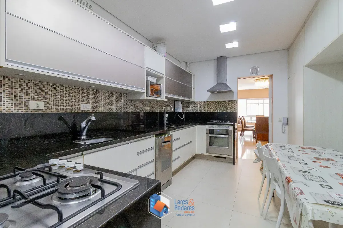 Imagem Apartamento para venda em Jardim Paulista com 3 quartos, sendo 1 suíte, 176m²