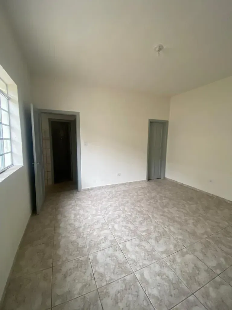 Imagem Casa com 2 Quartos para Alugar, 100 m² em Vila Anastácio - São Paulo