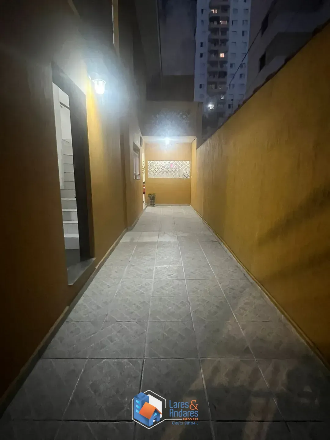 Imagem Sobrado para venda em Vila Pompéia com 3 quartos, 76m²