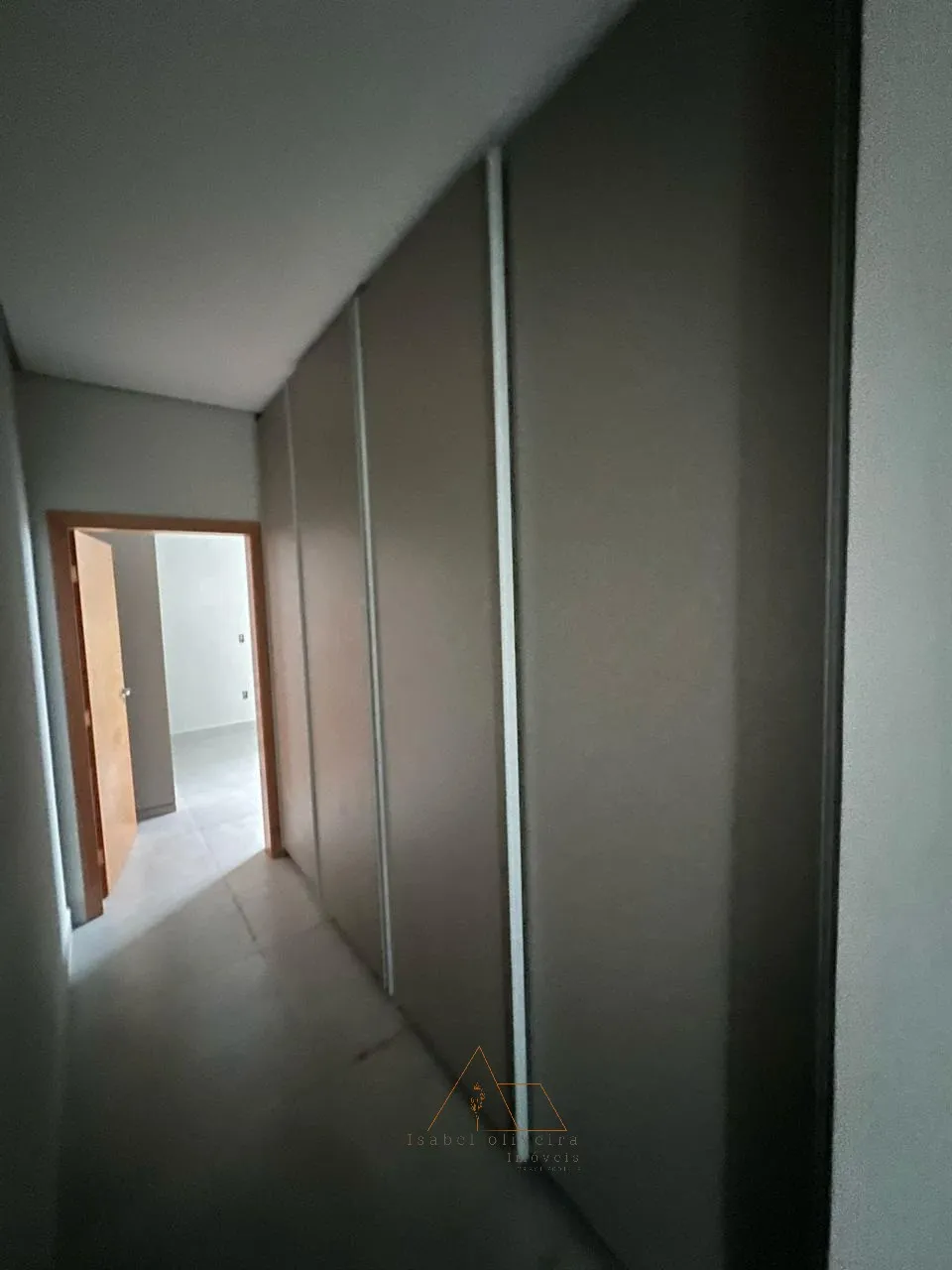 Foto do imóvel: Casa de luxo em condomínio à venda em Itu-SP, Campos de Santo Antônio II: 4 quartos, 4 suítes, 2 salas, 6 banheiros, 4 vagas de garagem, 319,59m².