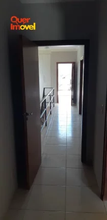 Imagem Casa de Alto Padrão no Condomínio Residencial Alto do Bonfim em Ribeirão Preto-SP 3 quartos, 1 suíte, 2 salas, 3 banheiros, 6 vagas de garagem, 238,00 m² de área Quer Imóvel Negócios Imobiliários