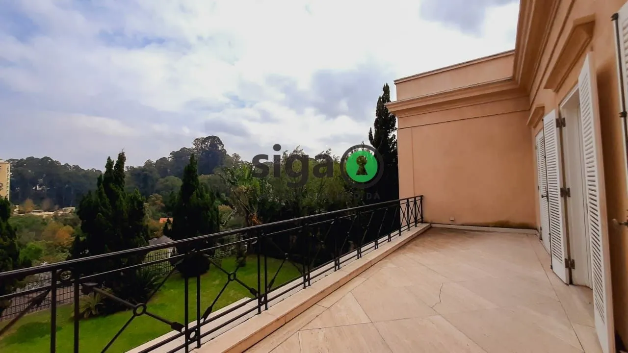 Imagem Elegante Mansão em Estilo Francês com Segurança Exclusiva no Coração do Morumbi