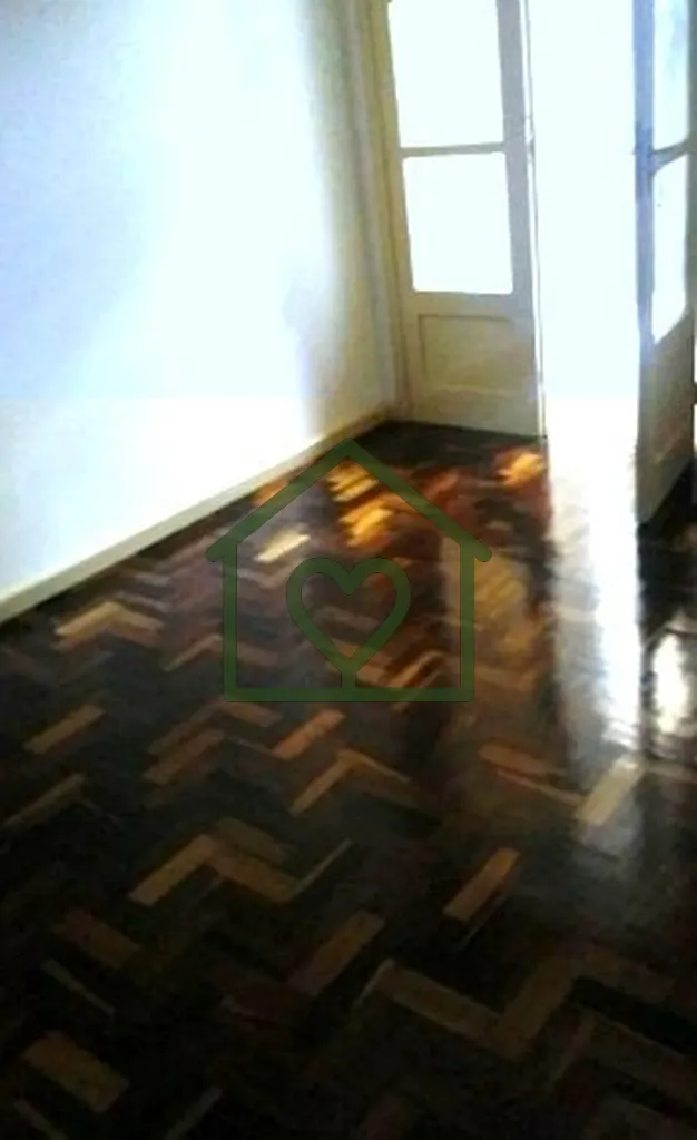 Imagem Excelente apartamento à venda na Cidade Baixa, Porto Alegre. Com 43 m², conta com 1 dormitório, b...