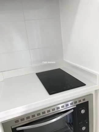 Imagem Venda de Apartamento na Vila Andrade: 1 Quarto, 2 Salas, 1 Banheiro, 1 Vaga de Garagem, 38m² - São Paulo-SP