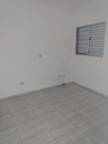 Imagem LOCAÇÃO DE SALAS COMERCIAIS NA VILA AUGUSTA, EM GUARULHOS/SP, 45m² com sala, copa, interfone, toalete e localização estratégica. CONSULTE-NOS.