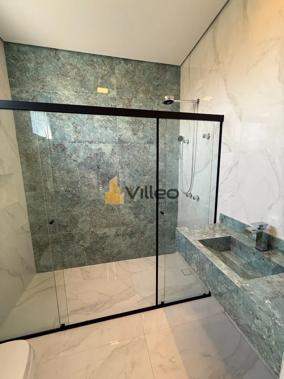 Imagem Descubra o privilégio de viver com elegância, conforto e segurança em uma das mais renomadas loca...