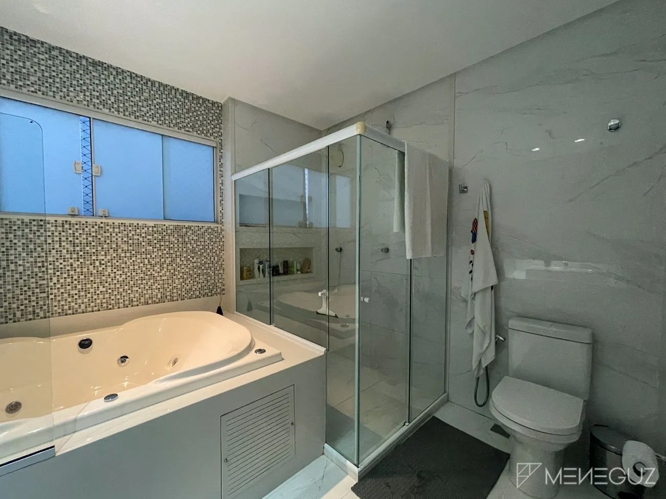 Imagem Buscando casa para comprar na Praia do Morro, e deseja colocar seu imóvel no negócio? Ref.:1528009