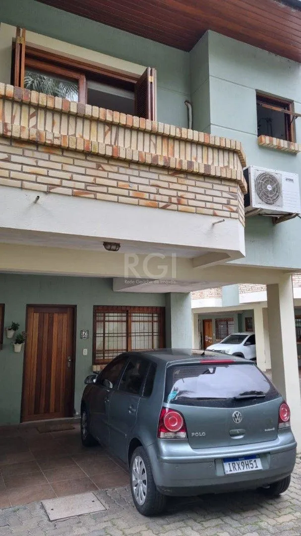 Imagem Casa Condominio para Venda - 218m², 3 dormitórios, sendo 1 suites, 2 vagas - Ipanema