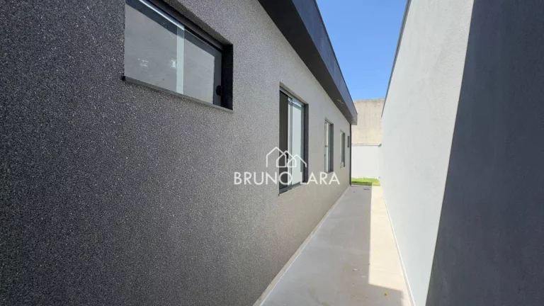 Imagem Casa a venda em Betim MG / bairro Niterói