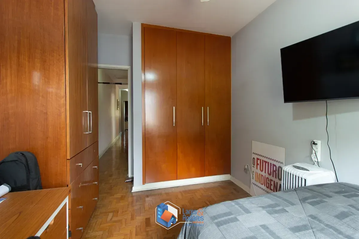 Imagem Sobrado para venda em Vila Clementino com 3 quartos, sendo 1 suíte, 189m²