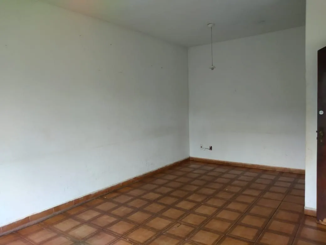 Imagem Casa à venda 3 Quartos, 3 Vagas, 320M², Jardim Rosely, Pindamonhangaba - SP