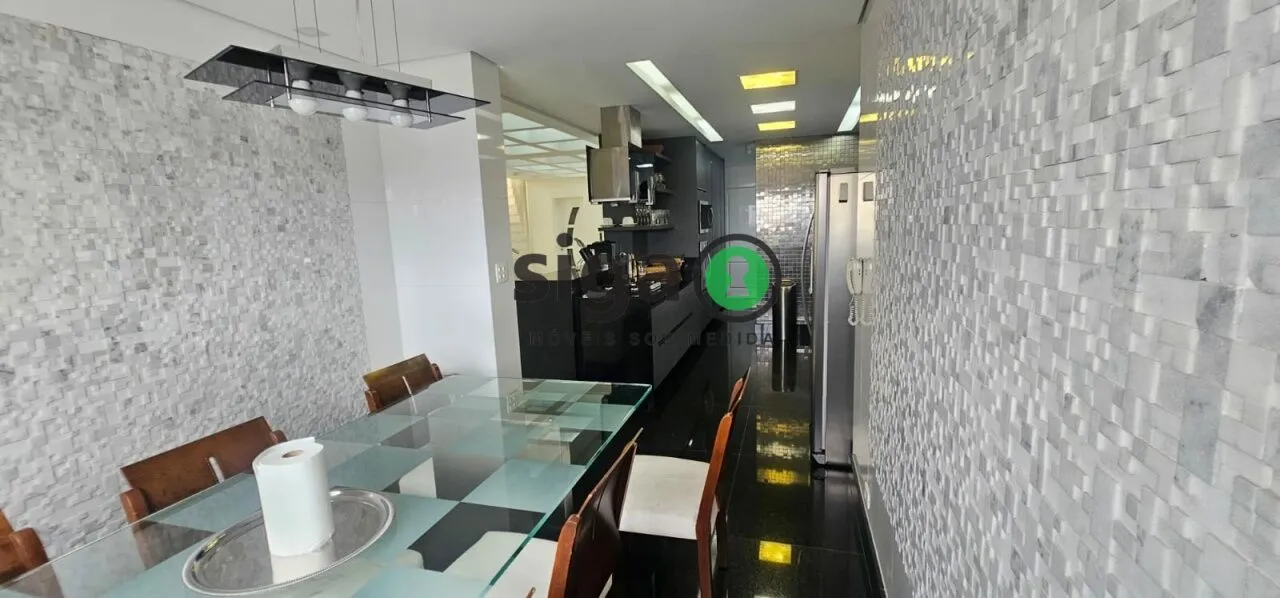 Imagem Cobertura Triplex 380 m² a venda