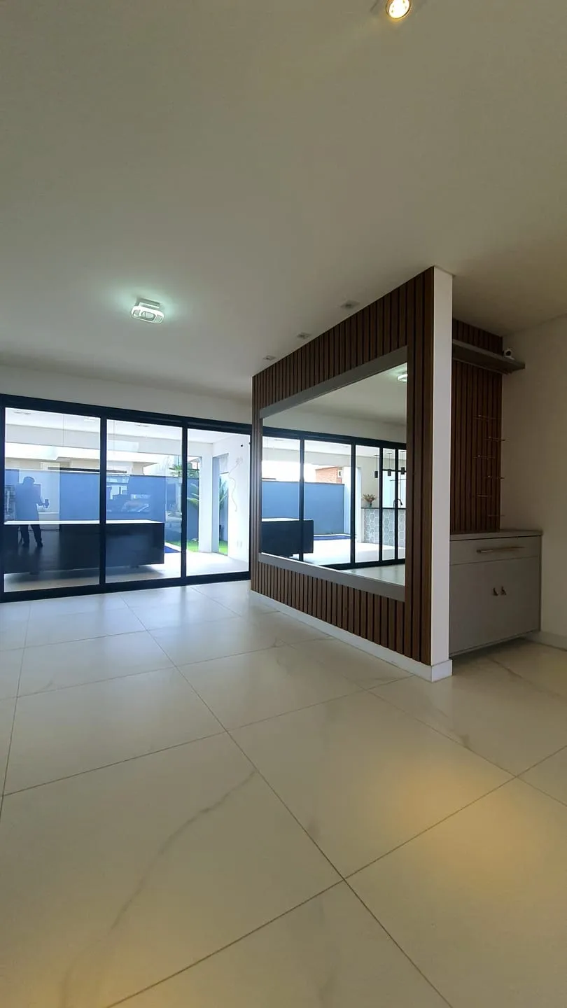 Imagem Casa à venda 3 Quartos, 2 Suites, 2 Vagas, 300M², Piracangaguá, Taubaté - SP | Condomínio Ouroville