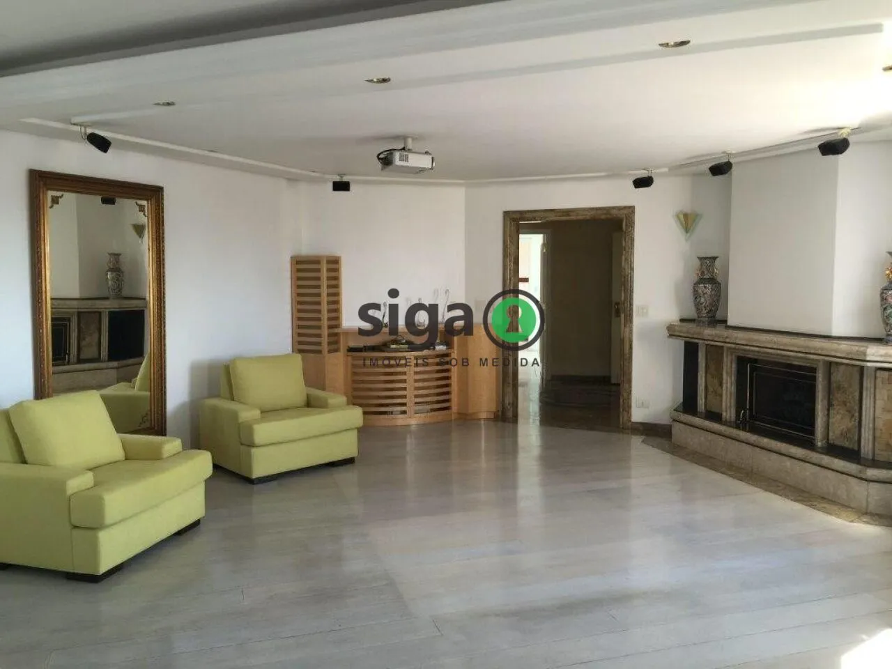 Imagem APARTAMENTO DE ALTO PADRÃO COM 590M², HALL PRIVATIVO E 5 VAGAS