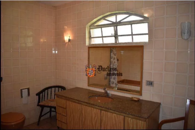 Imagem Chácara com 3 dormitórios à venda, 1500 m² por R$ 930.000,00 - Alto da Boa Vista - Campos do Jordão/SP
