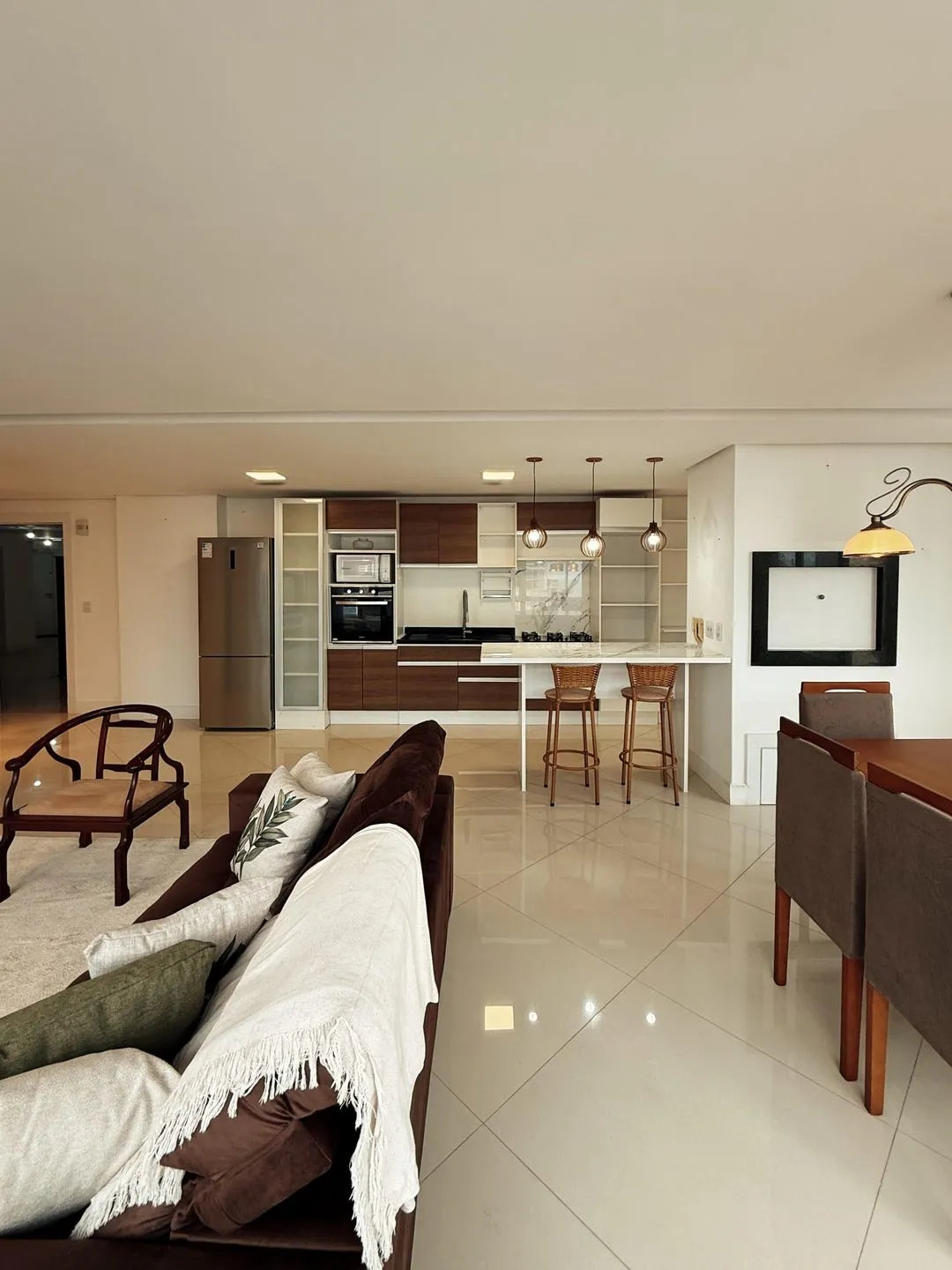 Imagem Apartamento à venda em Torres, Predial, com 3 quartos, 105.23m2