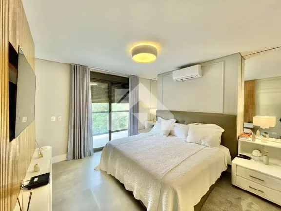 Imagem Casa de Condomínio em Granja Viana - Carapicuíba
