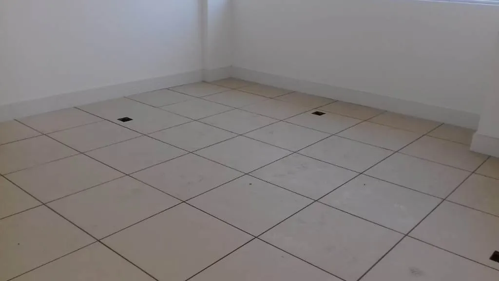 Imagem Comercial à venda 40M², Parque Senhor do Bonfim, Taubaté - SP | Square Offices &amp; Mall