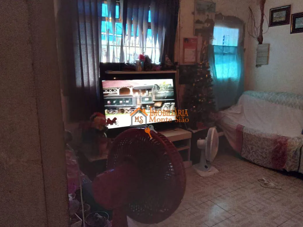 Imagem Sobrado com 6 dormitórios à venda, 200 m² por R$ 371.000,00 - Jardim São Domingos - Guarulhos/SP