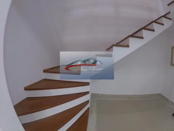Imagem Casa de Condomínio com 5 Quartos e 6 banheiros à Venda, 540 m² por R$ 1.325.000