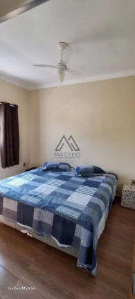 Imagem Sobrado com 3 dormitórios - Vista para o Lago