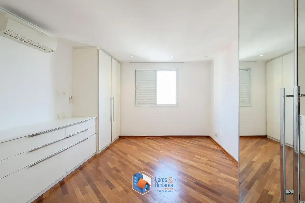 Imagem Apartamento para venda em Itaim Bibi com 3 quartos, sendo 3 suítes, 146m²