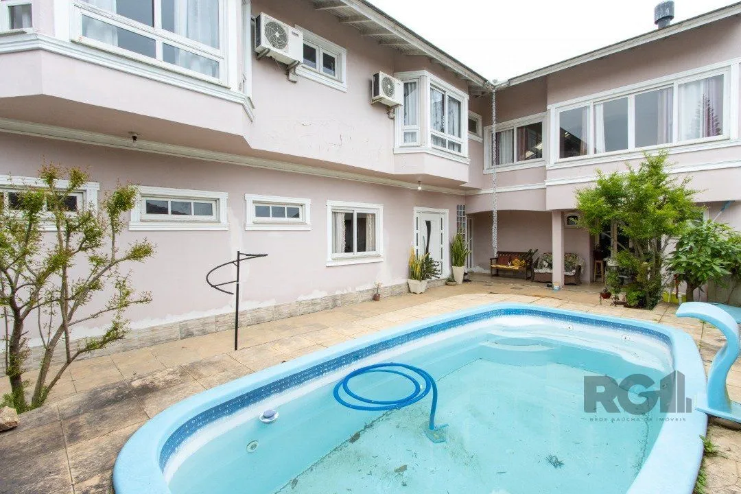 Imagem Casa para Venda - 238.68m², 4 dormitórios, sendo 1 suites, 4 vagas - Ipanema