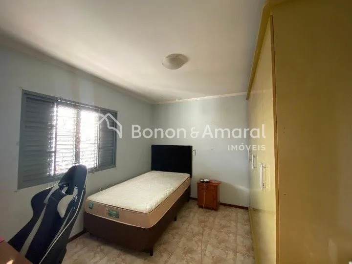 Imagem Sobrado à Venda 3 Quartos e Suíte Master no Parque das Flores