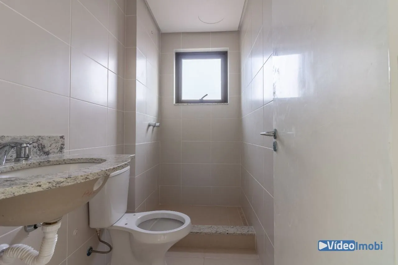 Imagem Apartamento para Venda - 70.67m², 2 dormitórios, sendo 1 suites, 2 vagas - Petrópolis