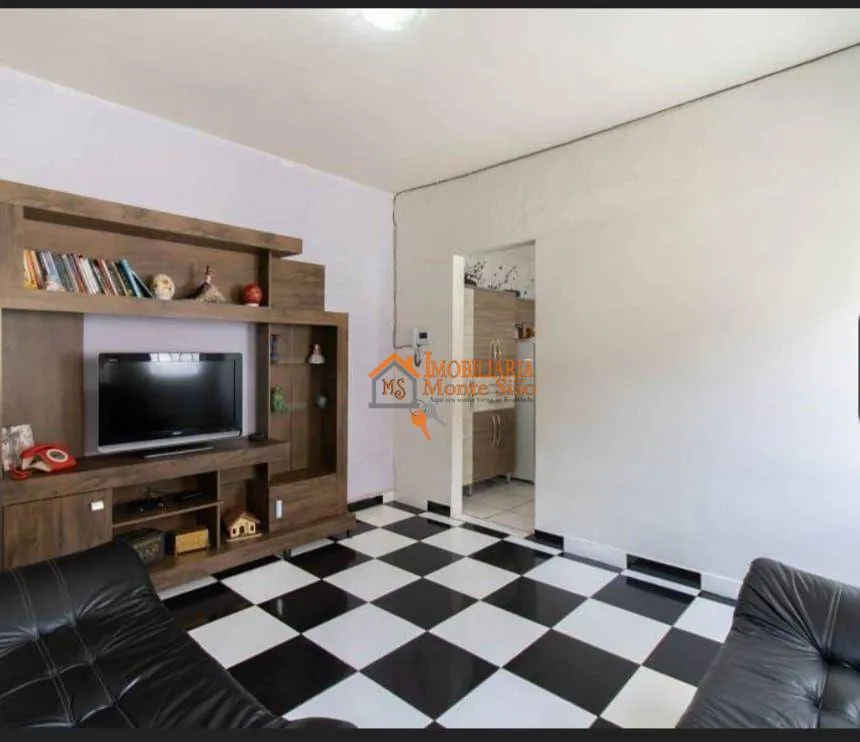 Imagem Casa com 3 dormitórios à venda, 252 m² por R$ 350.000,00 - Jardim São Domingos - Guarulhos/SP