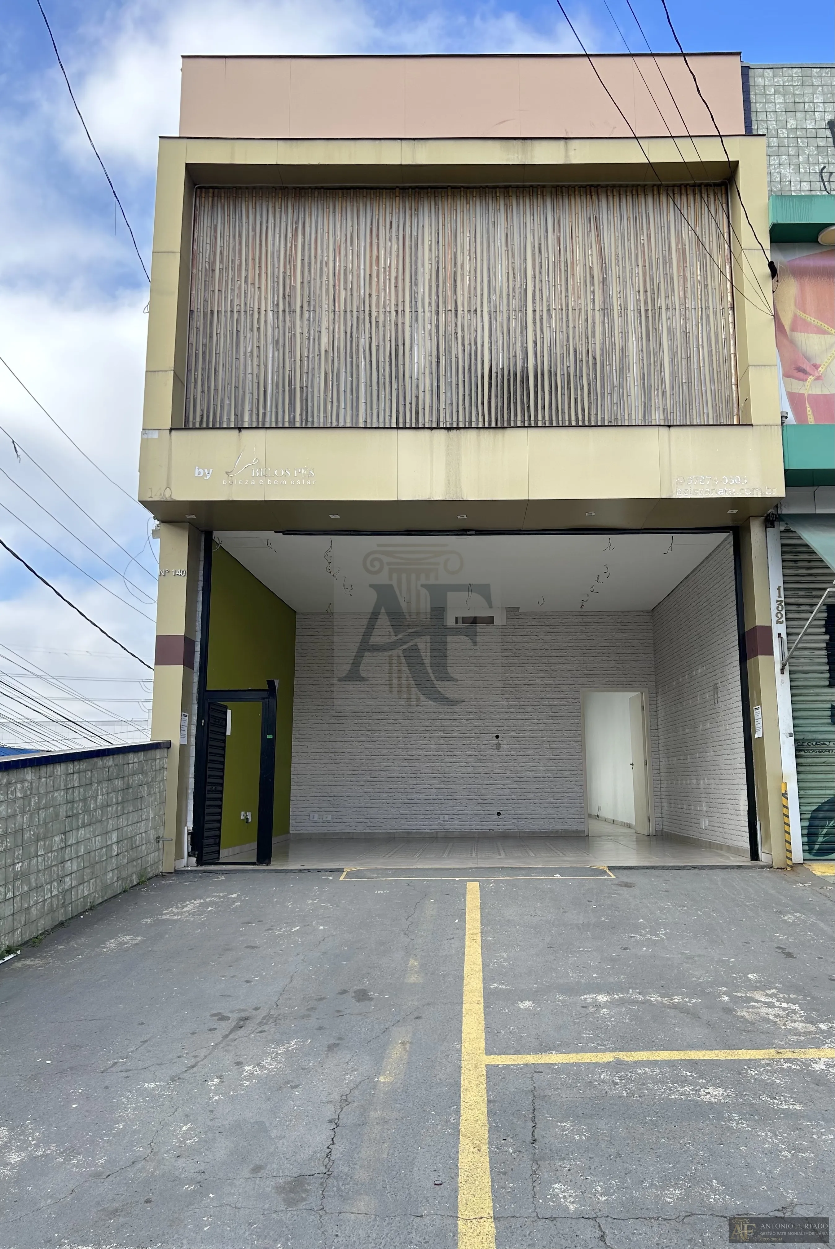 Foto do imóvel Comercial para alugar em Sapopemba, São Paulo em Avenida Barreira Grande,