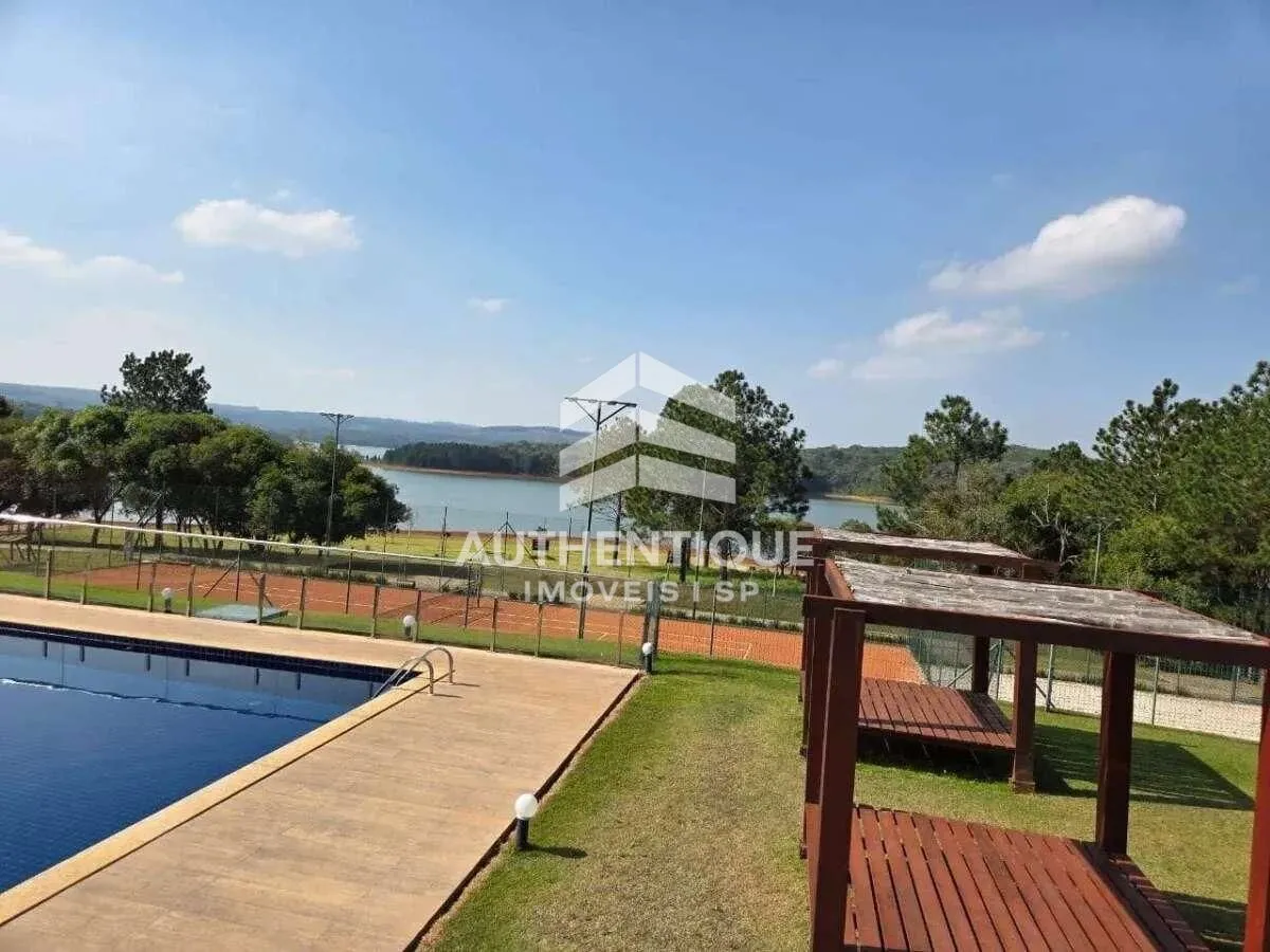 Imagem Terreno à venda no bairro Centro - Piedade/SP