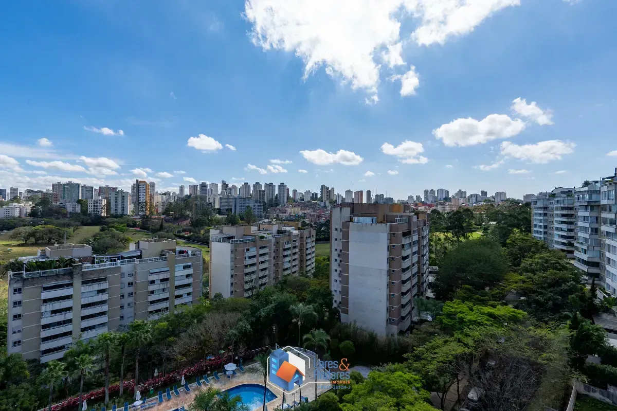Imagem Cobertura para venda em Paraíso do Morumbi com 3 quartos, sendo 2 suítes, 236m²