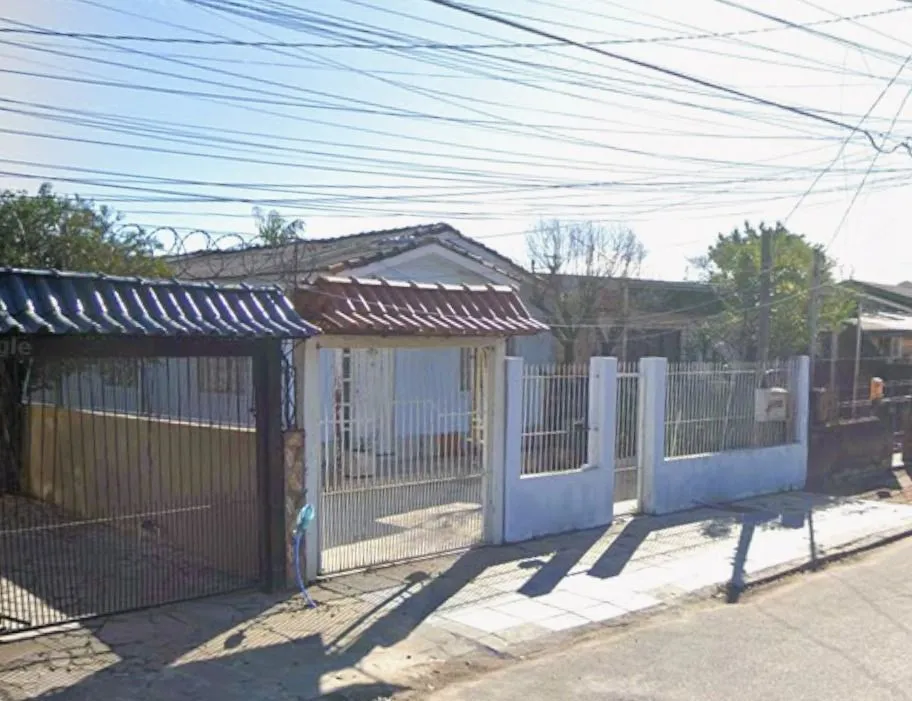 Imagem Casa no Sarandi de 2 dormitórios e pátio