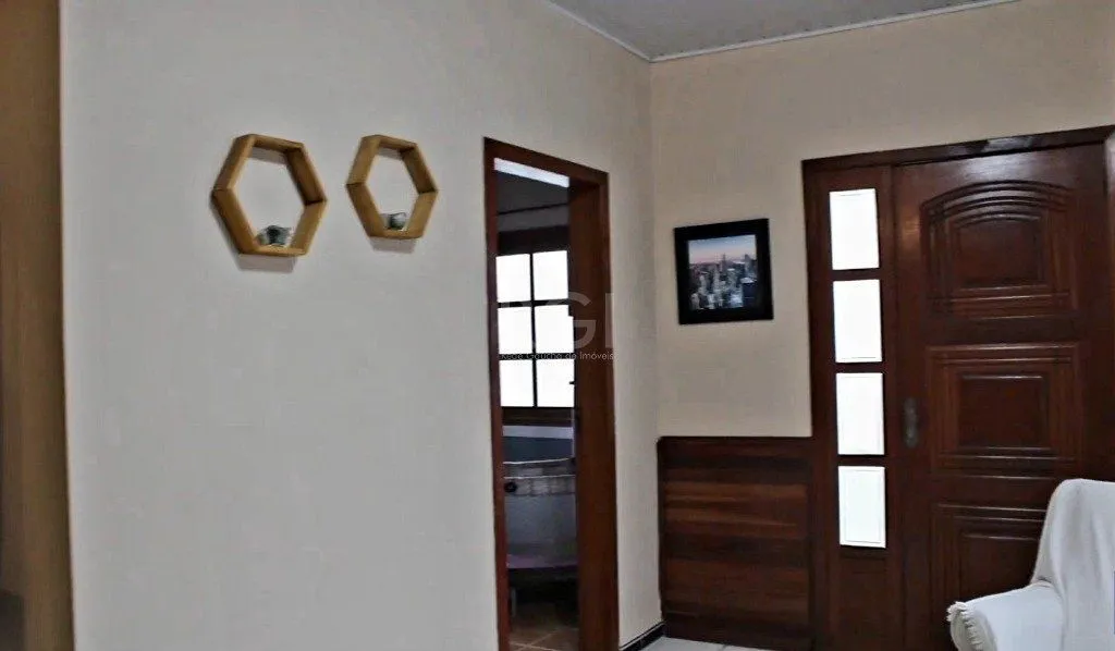 Imagem Casa para Venda - 300m², 5 dormitórios, sendo 2 suites, 4 vagas - Bela Vista