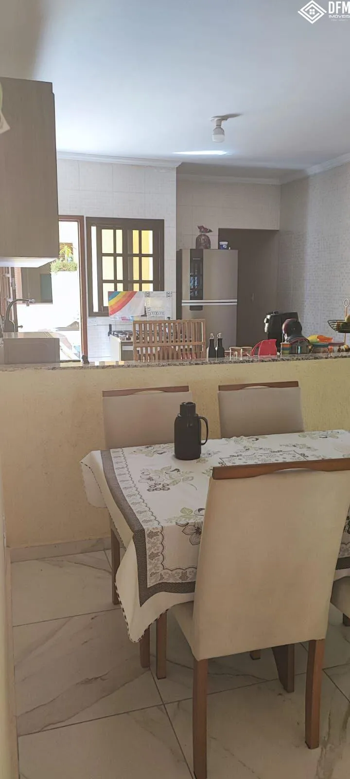 Imagem Sobrado com 4 Dormitorio(s) localizado(a) no bairro Jardim Cambuci em Mogi das Cruzes / Mato Grosso do Sul Ref.:4366