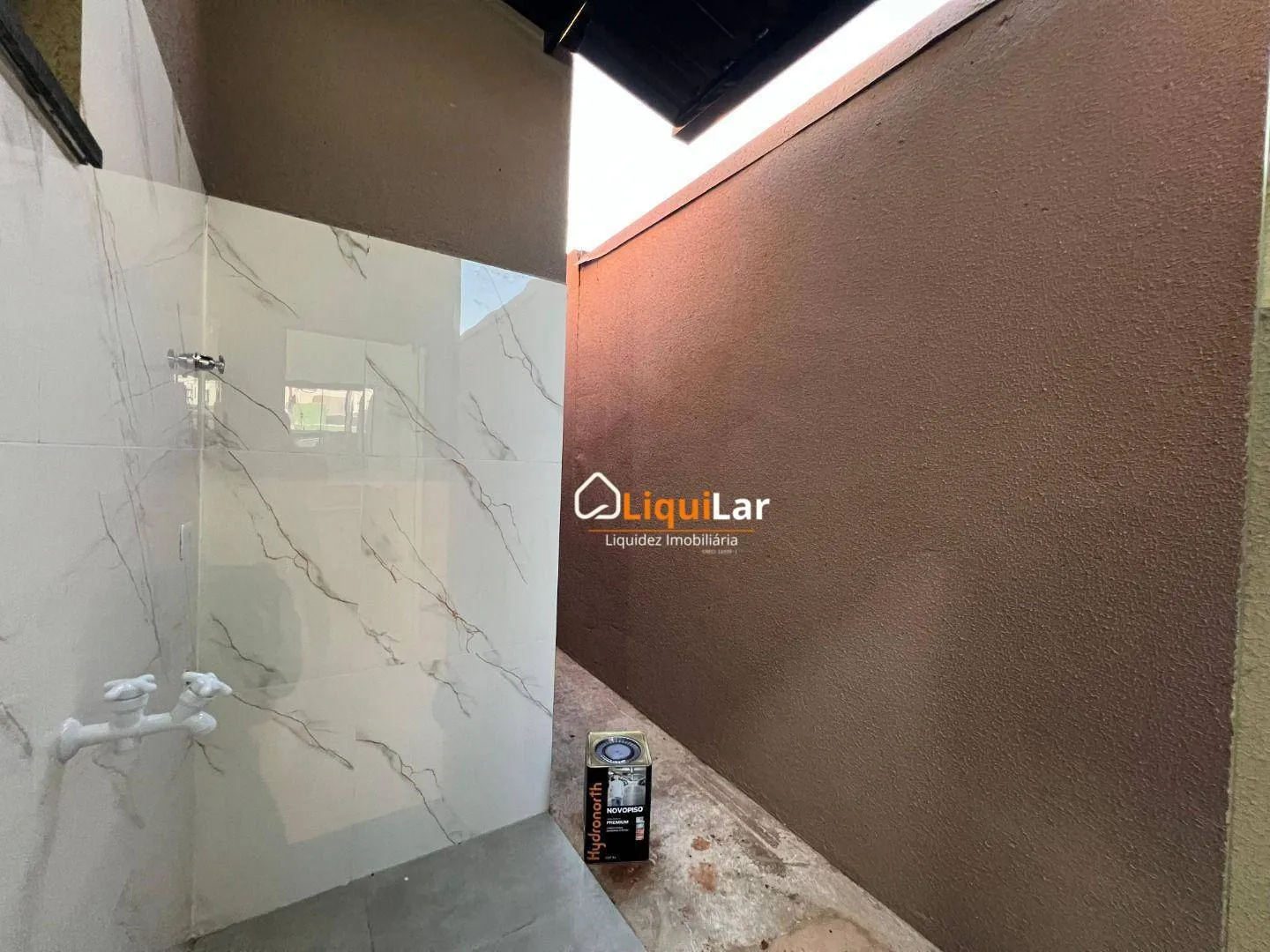 Imagem Casa Térrea no Coronel Antonino | Excelente Acabamento e Suíte