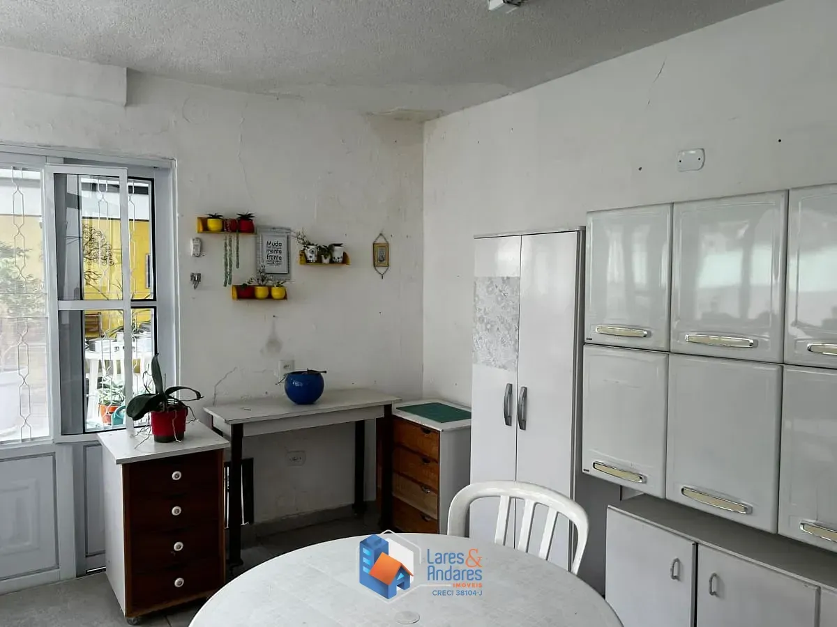 Imagem Sobrado para venda em Jardim São Paulo(Zona Norte) com 3 quartos, sendo 3 suítes, 203m²