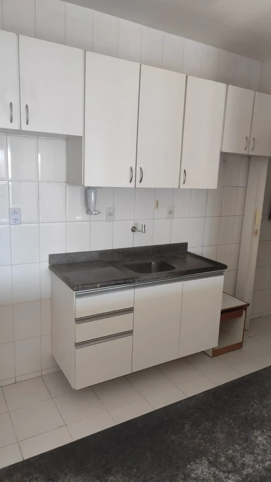 Imagem Apartamento com 1 Quarto para Alugar, 56 m² em Pituba - Salvador