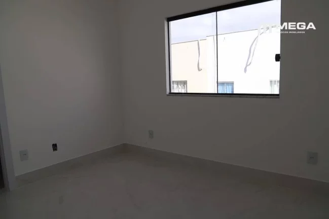 Imagem Casa com 3 dormitórios à venda, 135 m² por R$ 860.000 - Colina de Laranjeiras - Serra/ES
