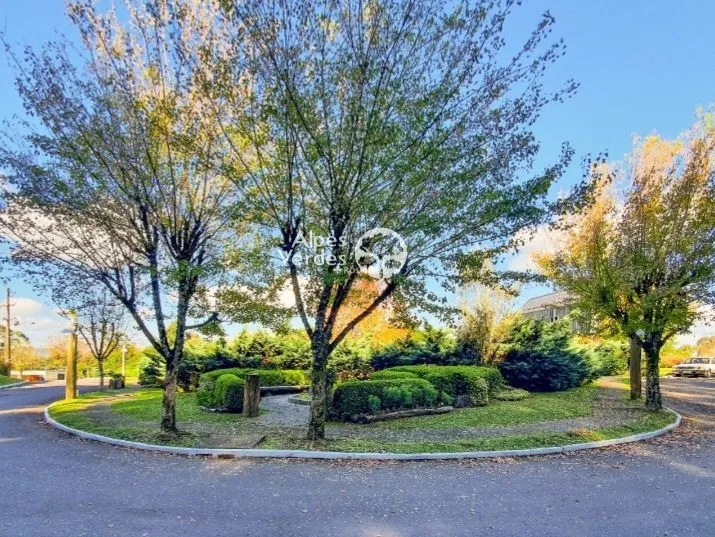 Imagem Terreno à venda, 822 m2 por R$ 565.000 - Planalto - Gramado/RS