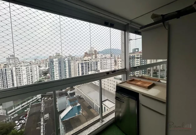 Imagem Apartamento localizado no coração do Centro de Florianópolis. Com fácil acesso a ponte Hercílio...