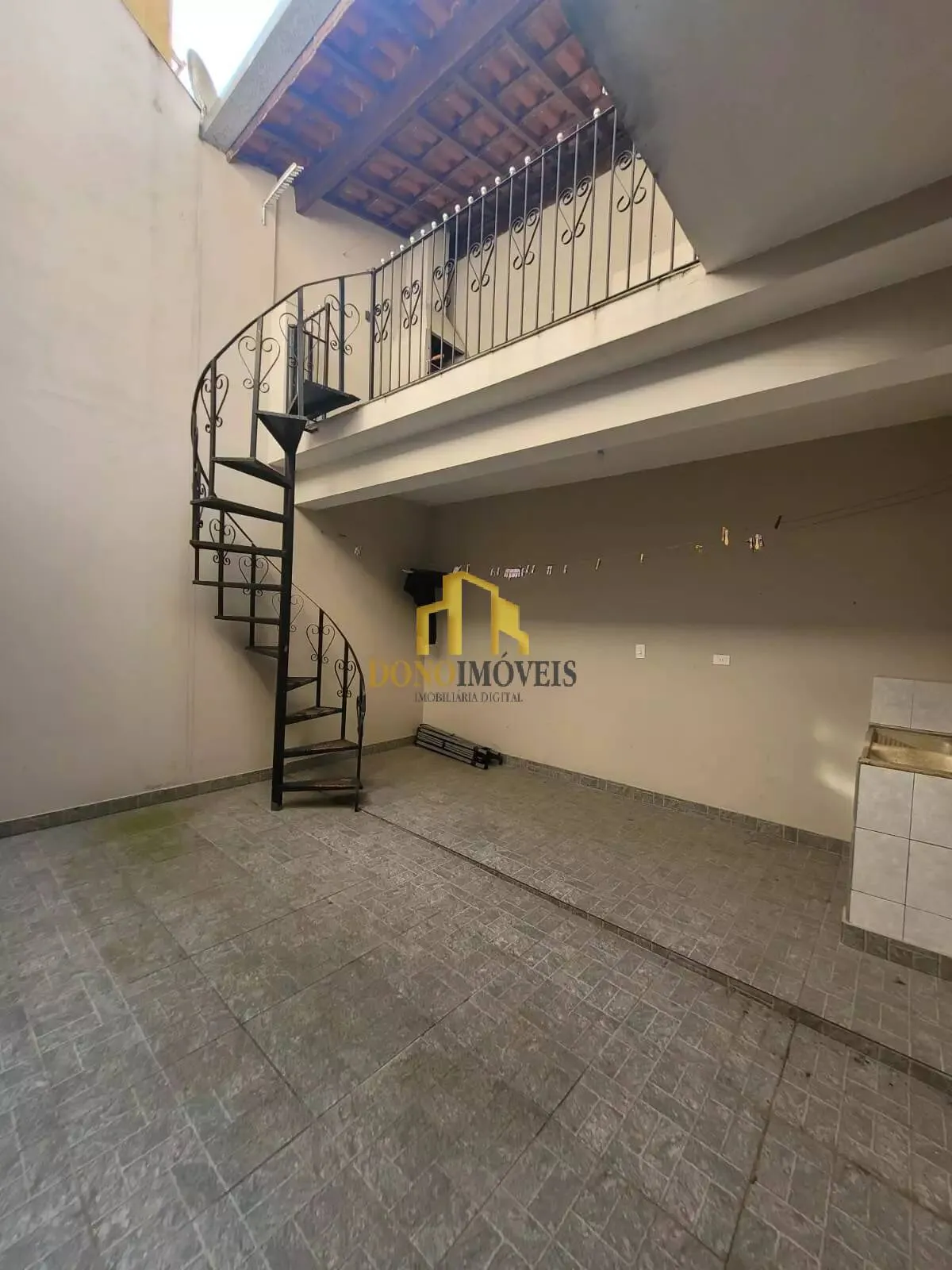 Imagem Sobrado à Venda com 4 dorms, 2 vagas, Bairro Parque Selecta II SBC