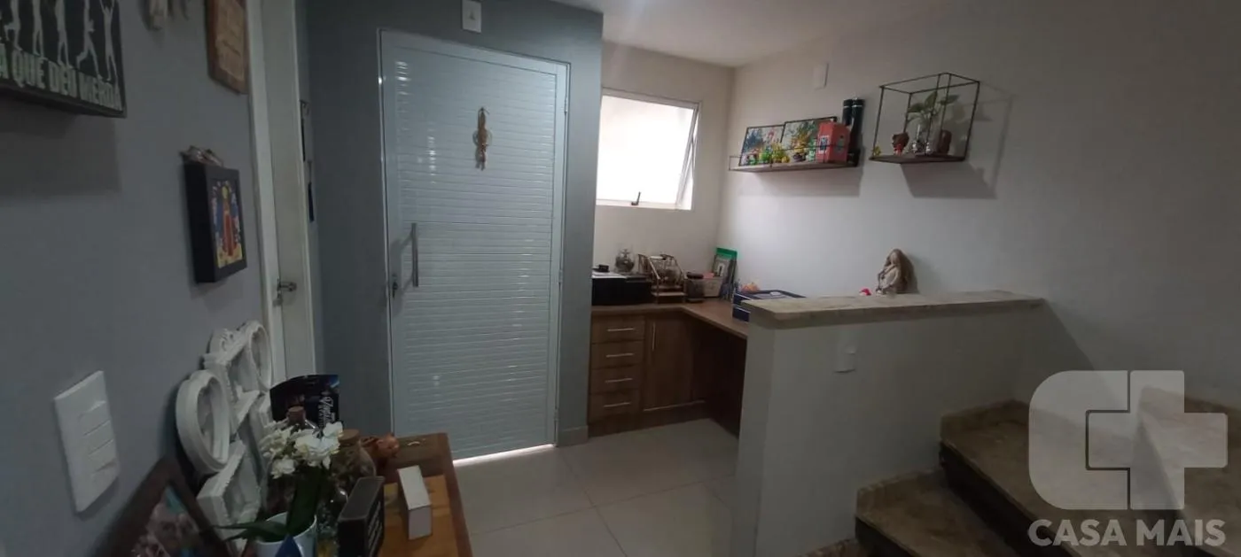 Imagem Apartamento para Venda em Embu das Artes / SP no bairro Jardim Colibri