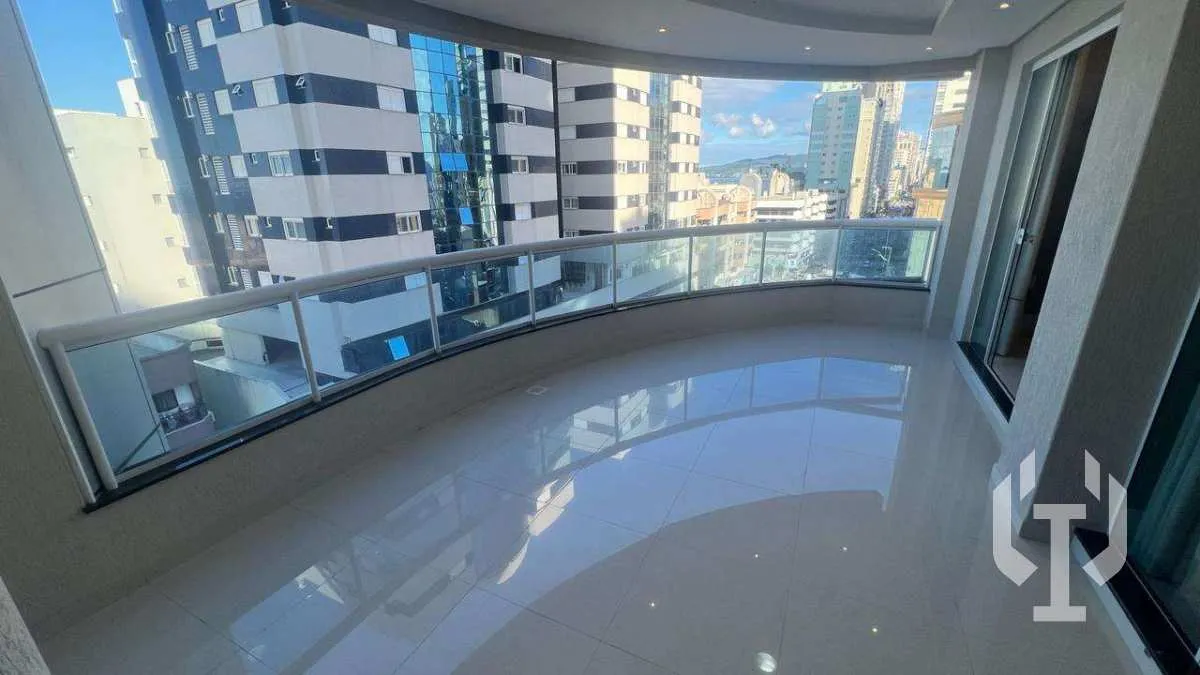 Imagem Apartamento à venda, no EDIFÍCIO MOUNT EVEREST em Itapema, Meia Praia, com 4 quartos, 268,27m2